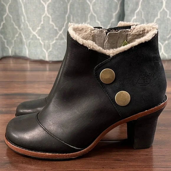 Timberland Black Leather Fur-Lined Ankle Boots - Size 7 - Picture 3 of 10
